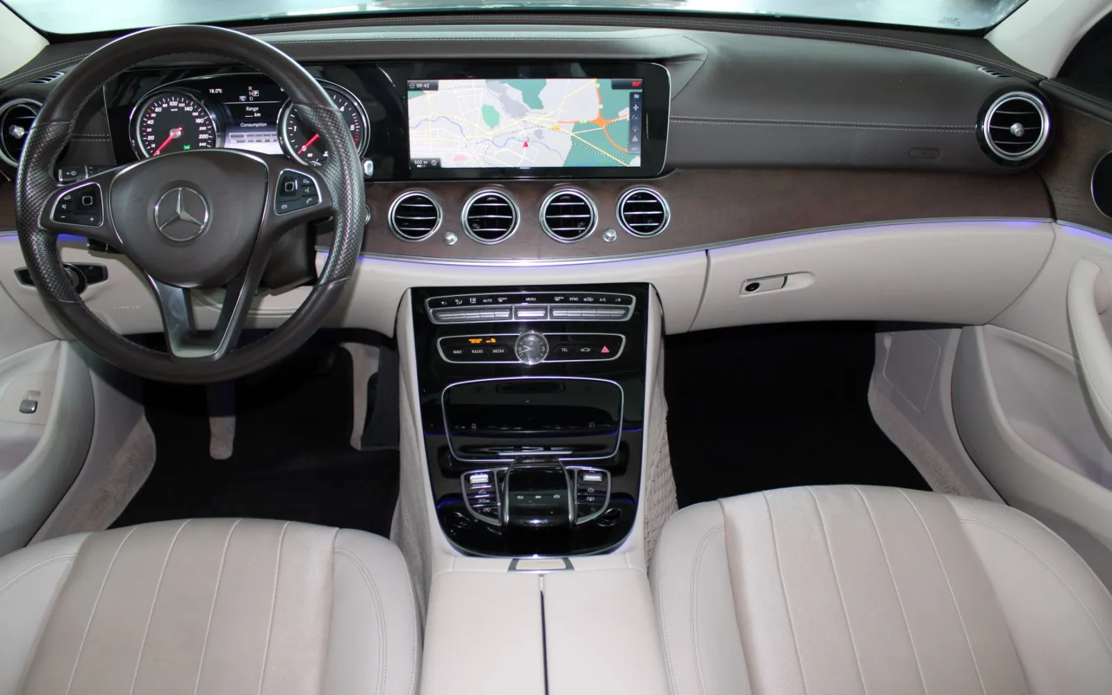 E 220 d, 3 од 4