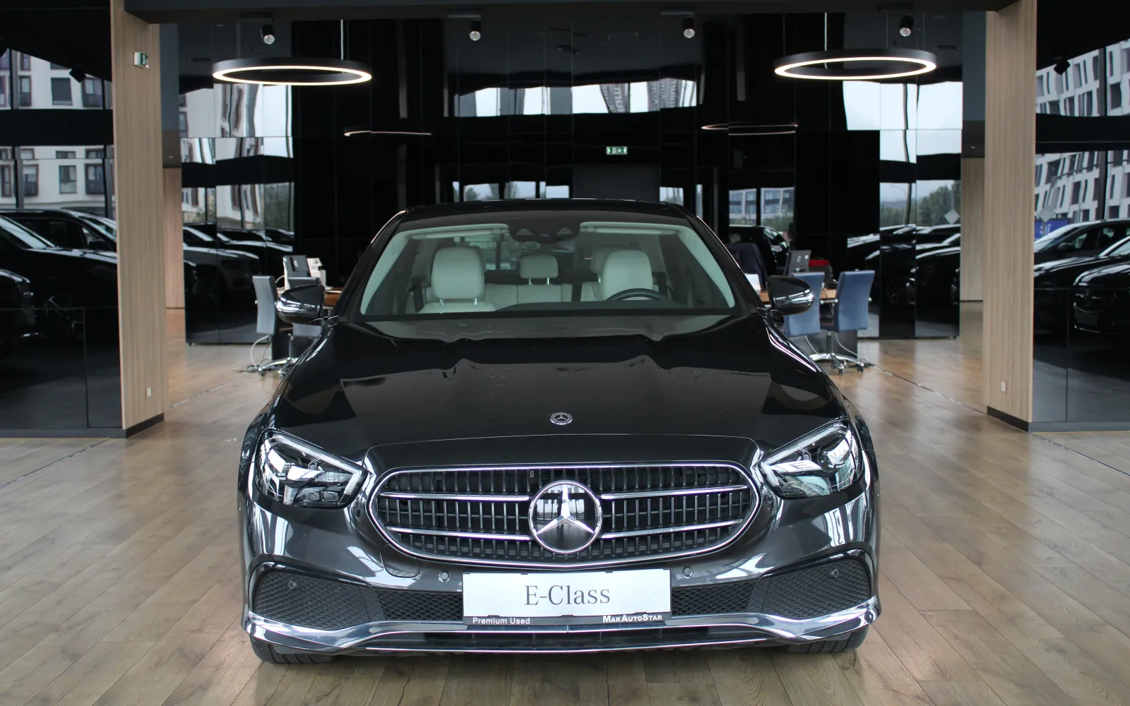 E 300 e 4Matic, 4 од 4
