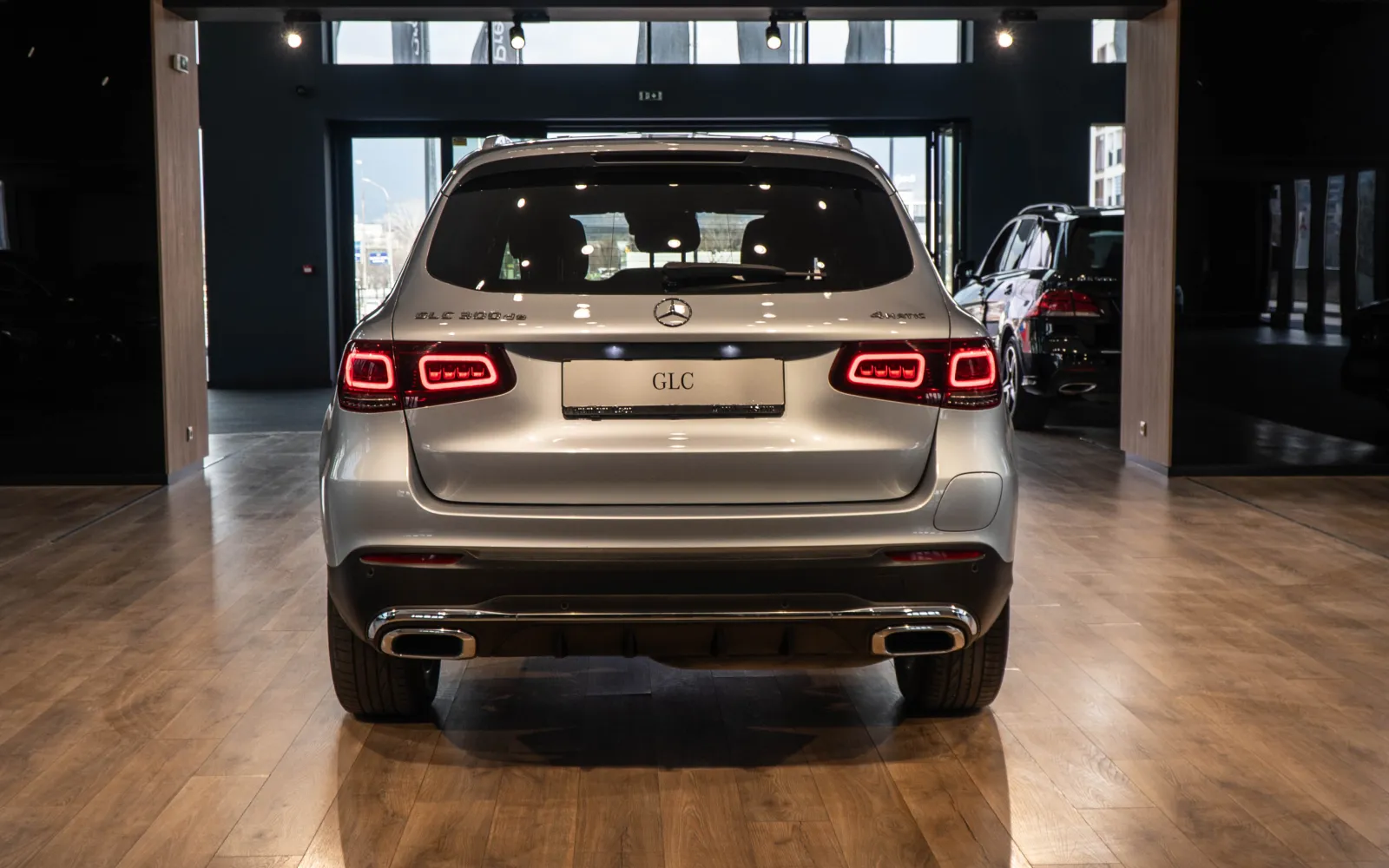 GLC 300 DE 4Matic, 4 од 4
