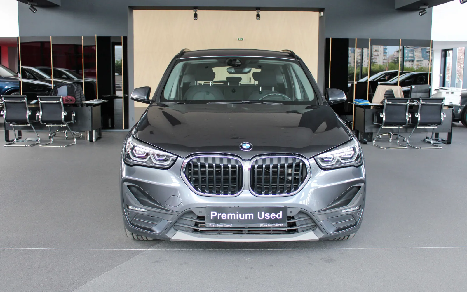 BMW X1 25e xDrive, 3 од 4