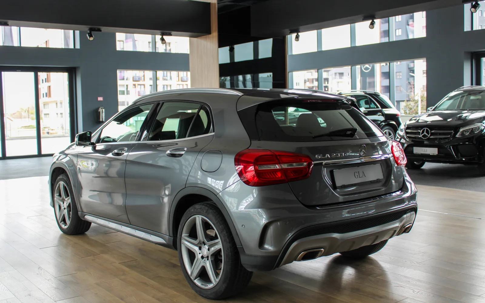 GLA 200 D, 2 од 4
