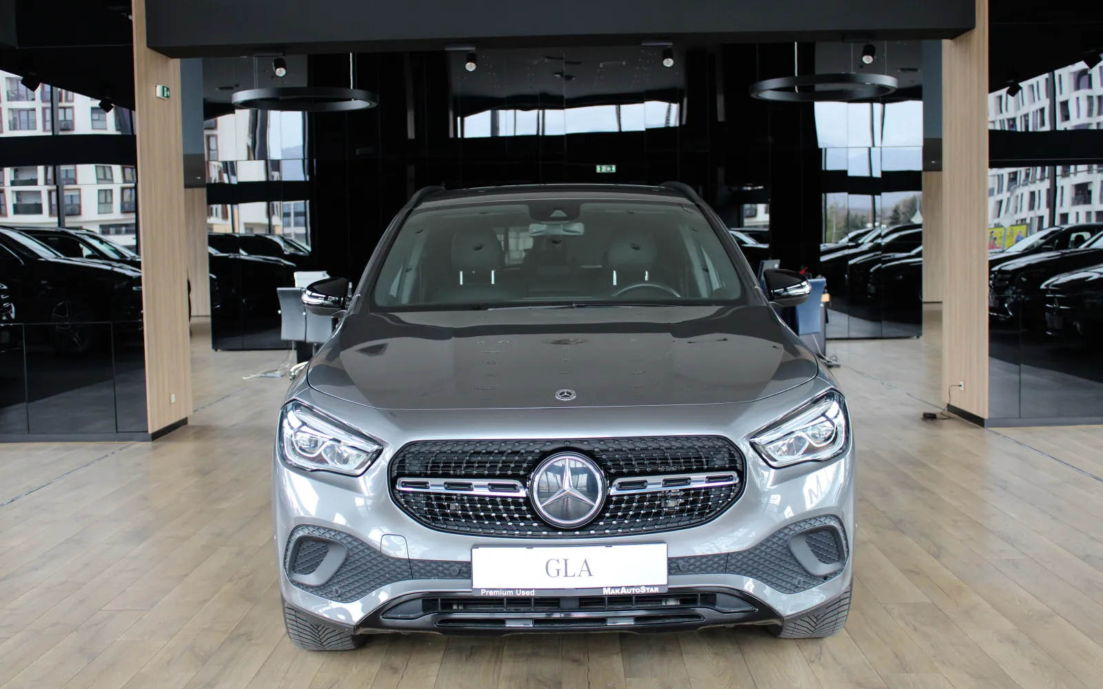 GLA 200 D 4Matic, 4 од 4