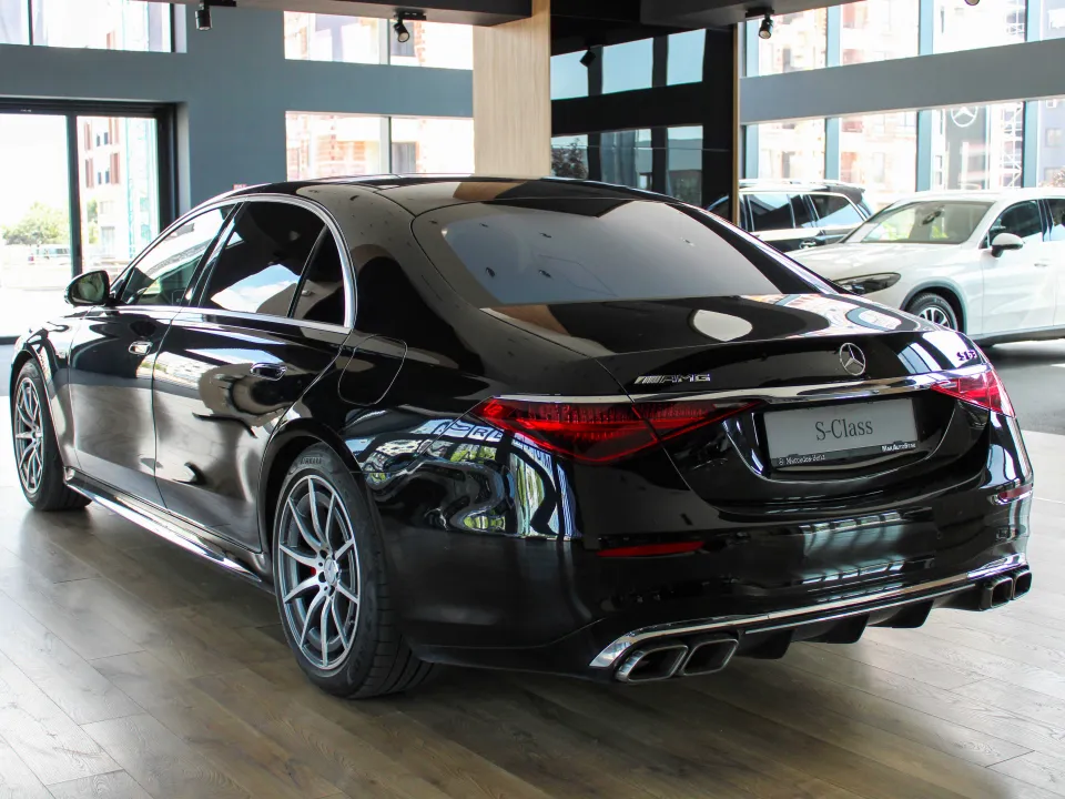 AMG S63 E PERFORMANCE 2 од 4